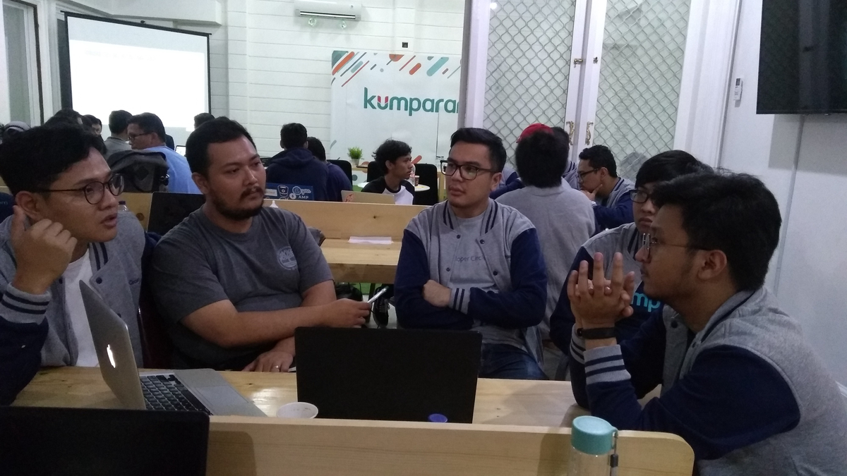 Rangkuman Acara Developer Circles Jakarta Build Day 2018 - Halo, Saya Riza!